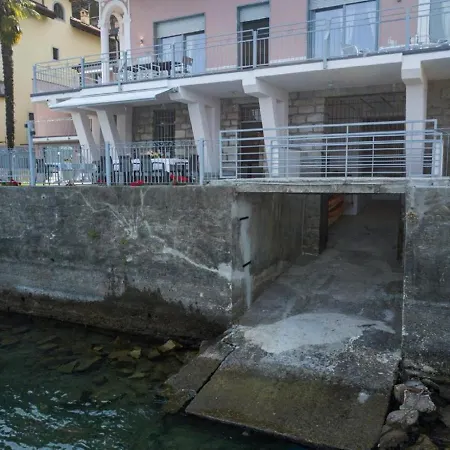 Luxury Olga Con Dependance In Stresa Baveno
