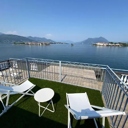Luxury Olga Con Dependance In Stresa Villa *