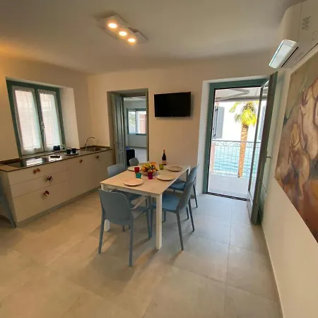 Luxury Olga Con Dependance In Stresa Villa